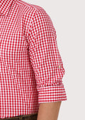 Oktoberfest outfit featuring classic red gingham Trachten shirt for men

