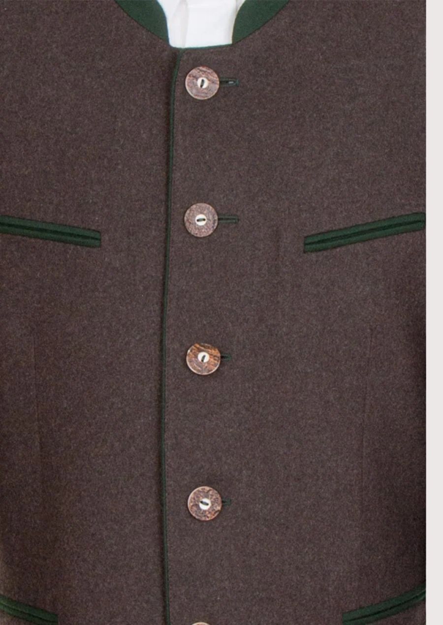 Bavarian-inspired jacket – ideal for cultural events and festivals

