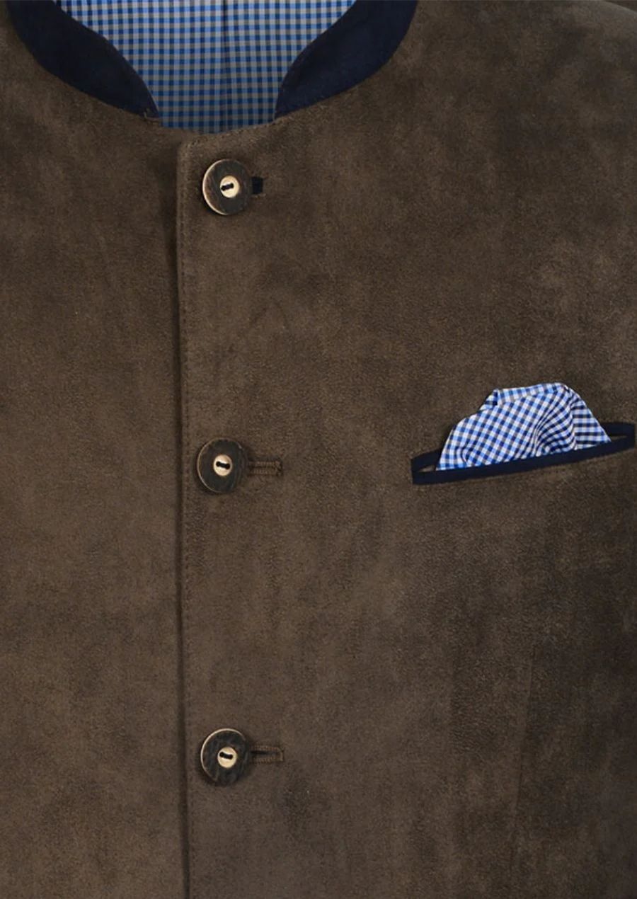 Men’s brown suede trachten jacket with classic alpine styling.