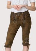 Elegant leather Bundhosen for women, ideal for Oktoberfest and cultural celebrations.