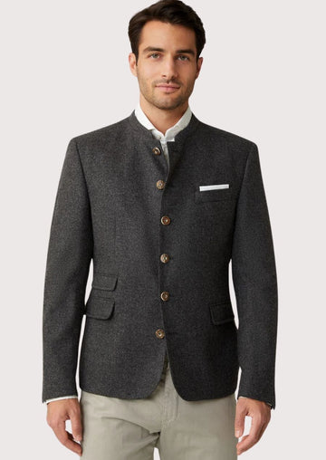 Rustic Bavarian Jacket for Men in Charcoal with horn buttons, ideal for Oktoberfest and cultural celebrations.

