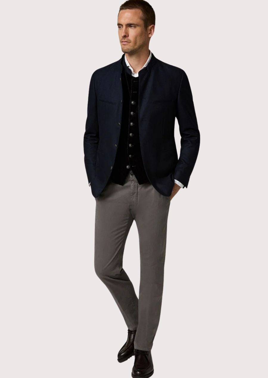 Traditional Bavarian men’s jacket in deep blue wool.