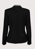 Stylish Trachten Jacket for Women - A perfect blend of tradition and modern fashion, designed for maximum comfort during Oktoberfest and other celebrations.

